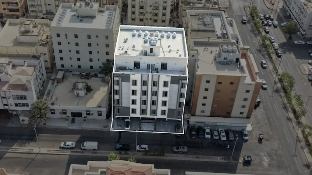 مزاد مراسي جدة