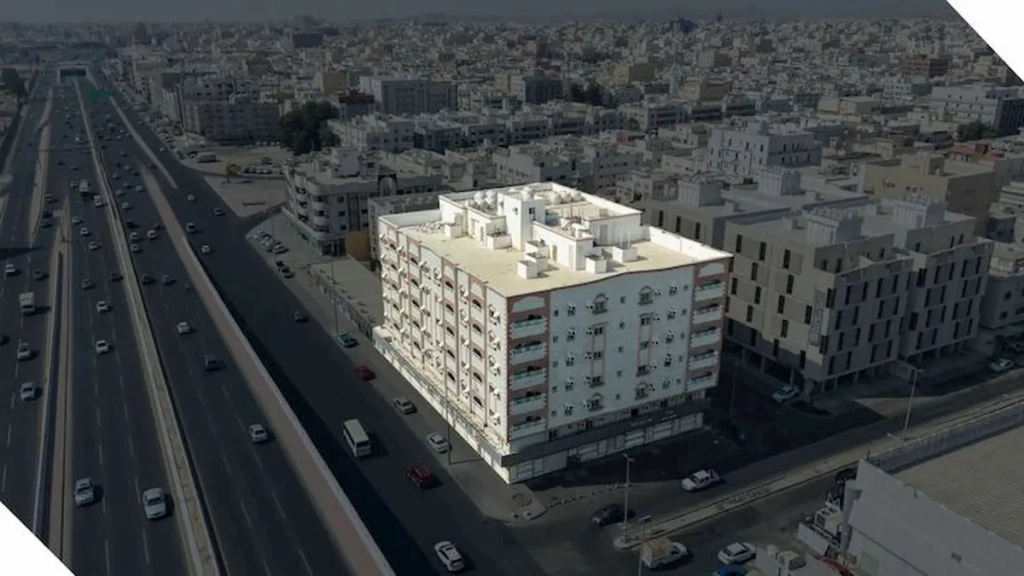 مزاد بوابة جدة