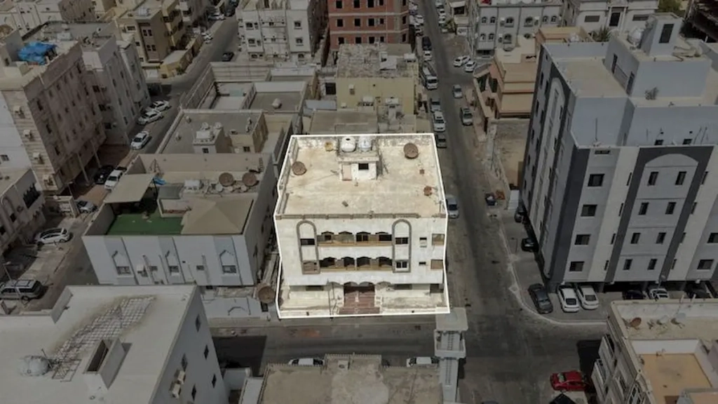 مزاد درة جدة