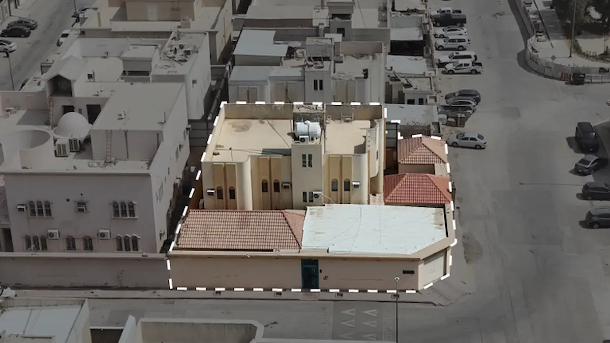 مزاد ركائز الرياض